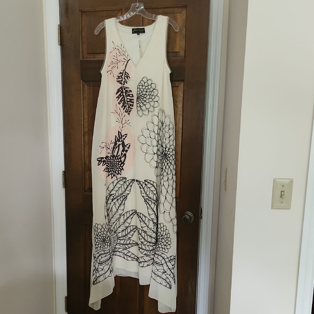 Geisha Designs White Cream Asymmetrical High-Low Sundress